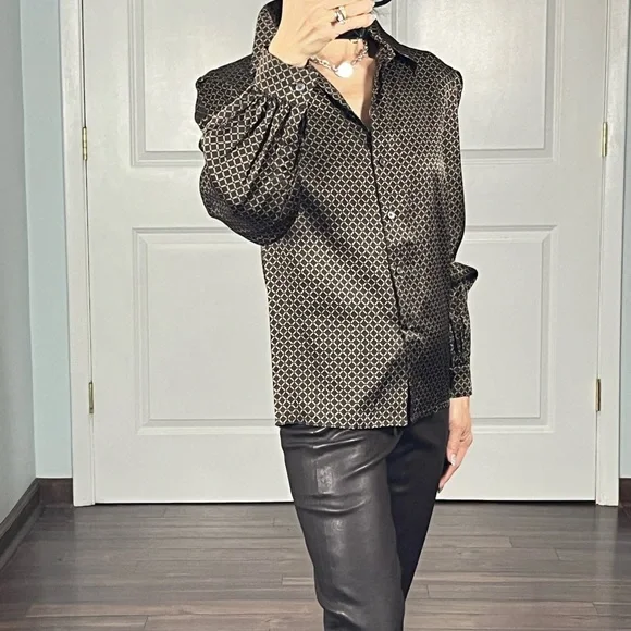 Celine Vintage 100% silk button down blouse size FR 38 - Picture 6 of 15